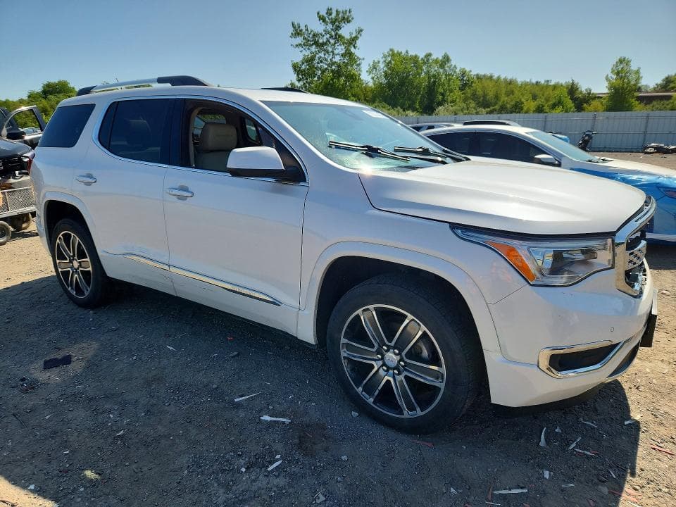 2018 GMC ACADIA DENALI 4