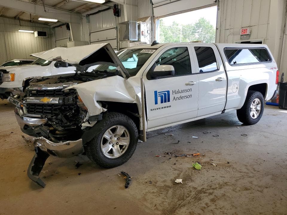 2018 CHEVROLET SILVERADO K1500 LT - 1