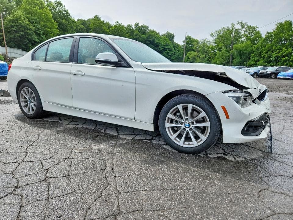 2018 BMW 320 XI 4