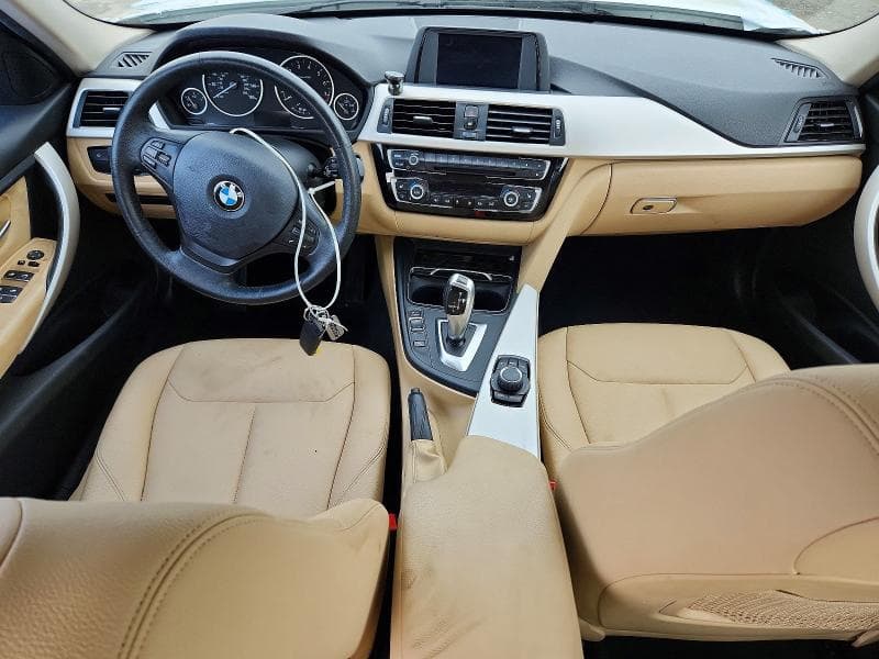 2018 BMW 320 XI 8