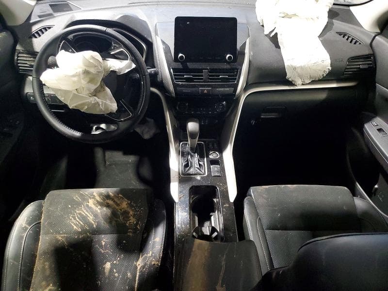 2026 MITSUBISHI ECLIPSE CROSS SE 8