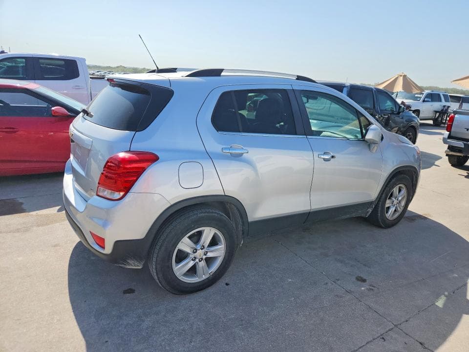 2019 CHEVROLET TRAX 1LT 3