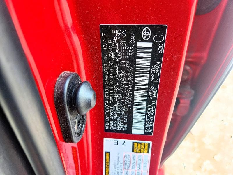 2017 TOYOTA PRIUS PRIME PREMIUM 12