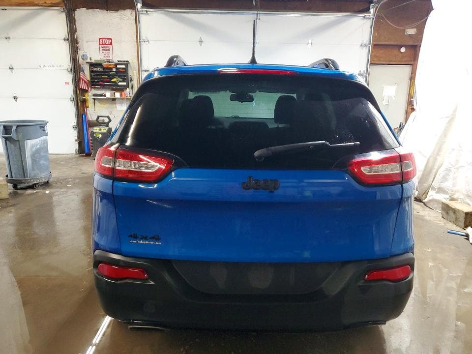 2017 JEEP CHEROKEE SPORT 6