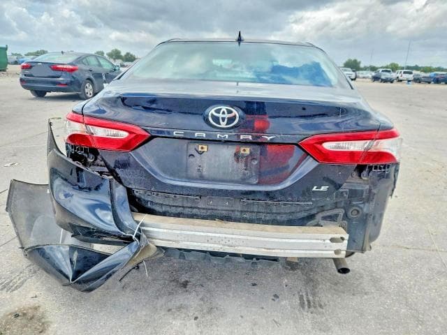 2020 TOYOTA CAMRY LE 6