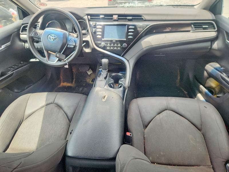 2020 TOYOTA CAMRY LE 8