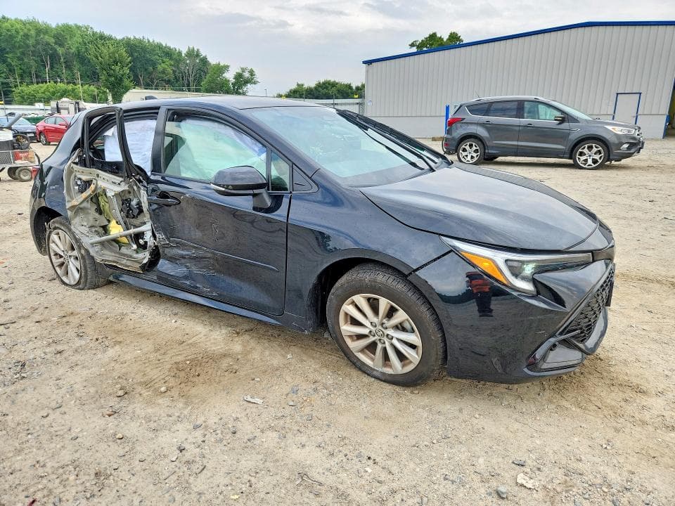 2024 TOYOTA COROLLA HATCHBACK SE 4