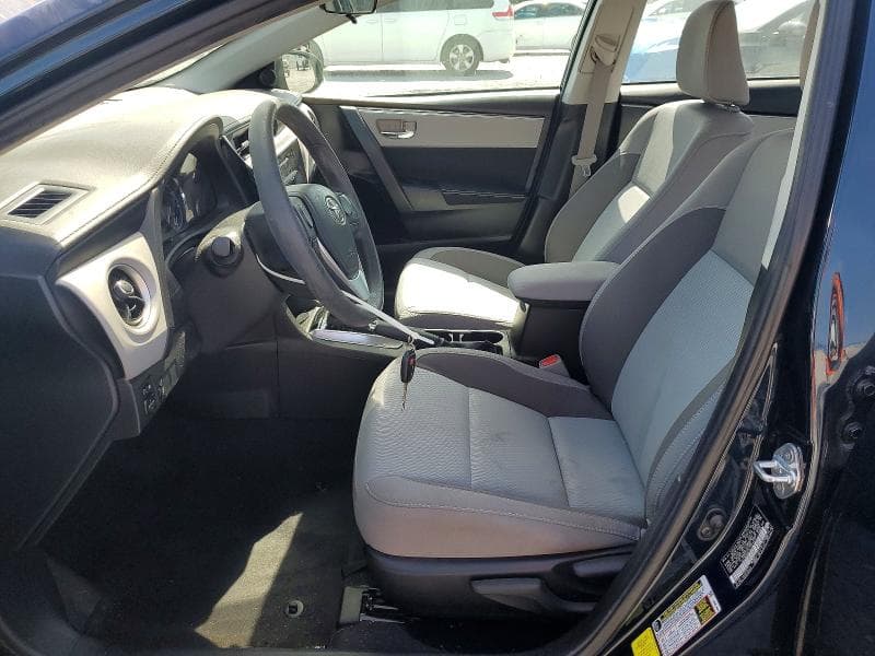 2018 TOYOTA COROLLA LE 7