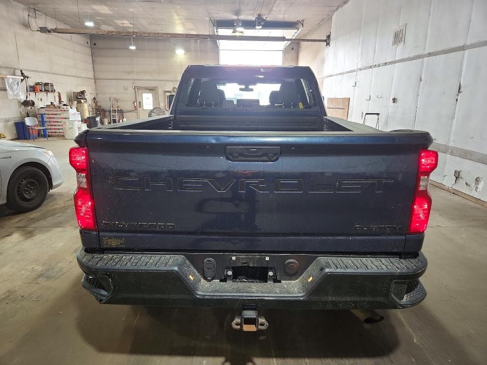 2023 CHEVROLET SILVERADO K2500 CUSTOM 6