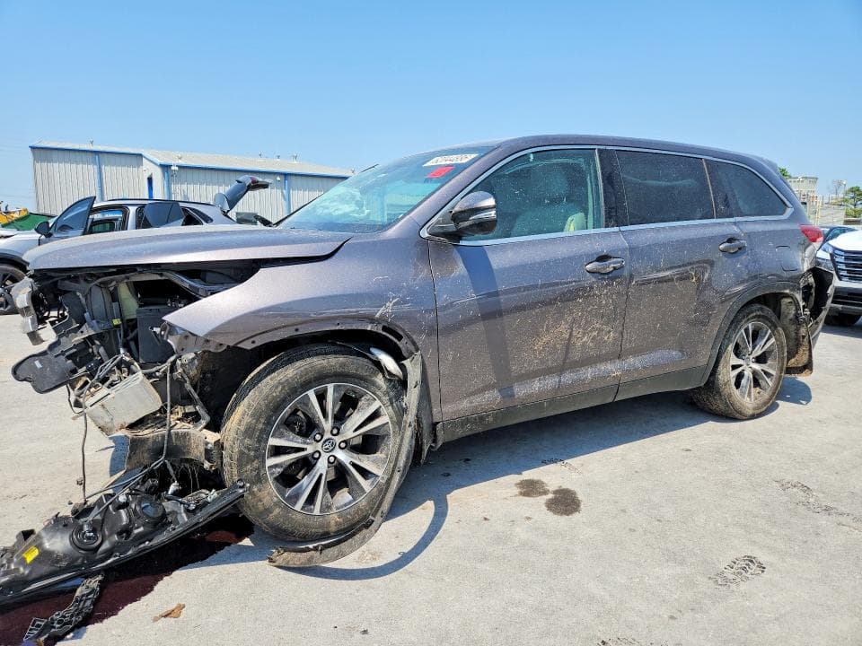 2019 TOYOTA HIGHLANDER LE PLUS - 1