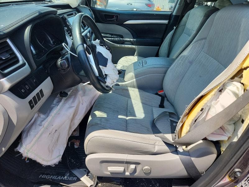 2019 TOYOTA HIGHLANDER LE PLUS 7