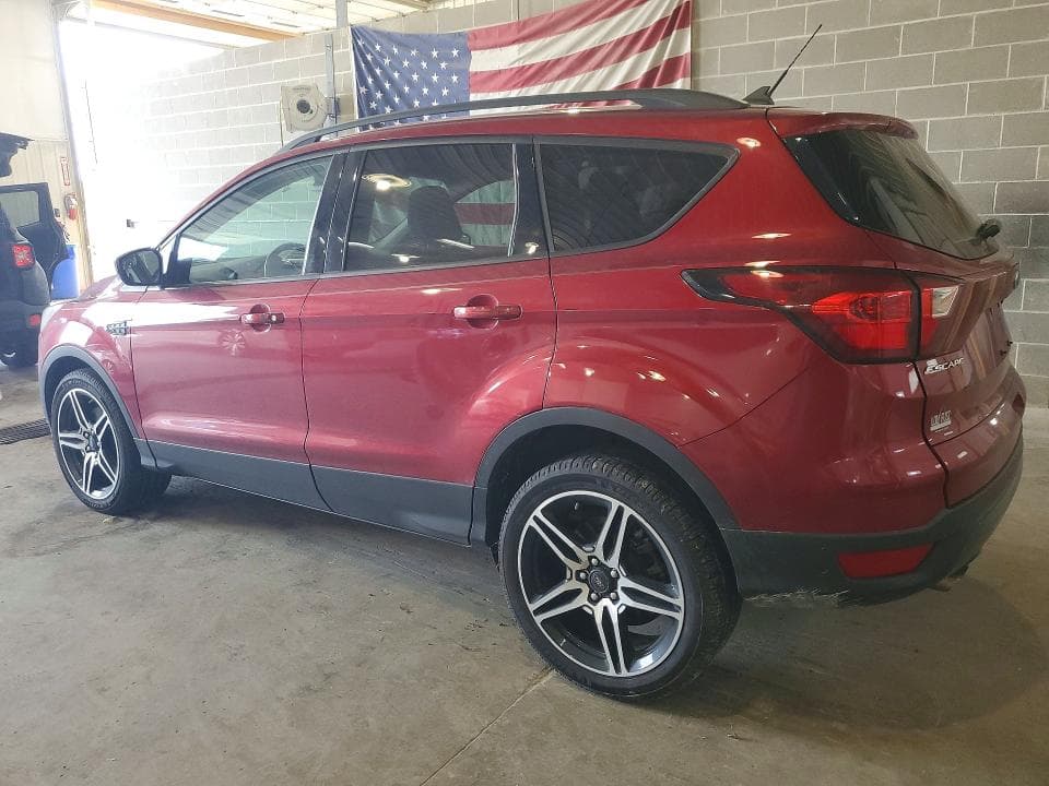 2019 FORD ESCAPE SEL 2