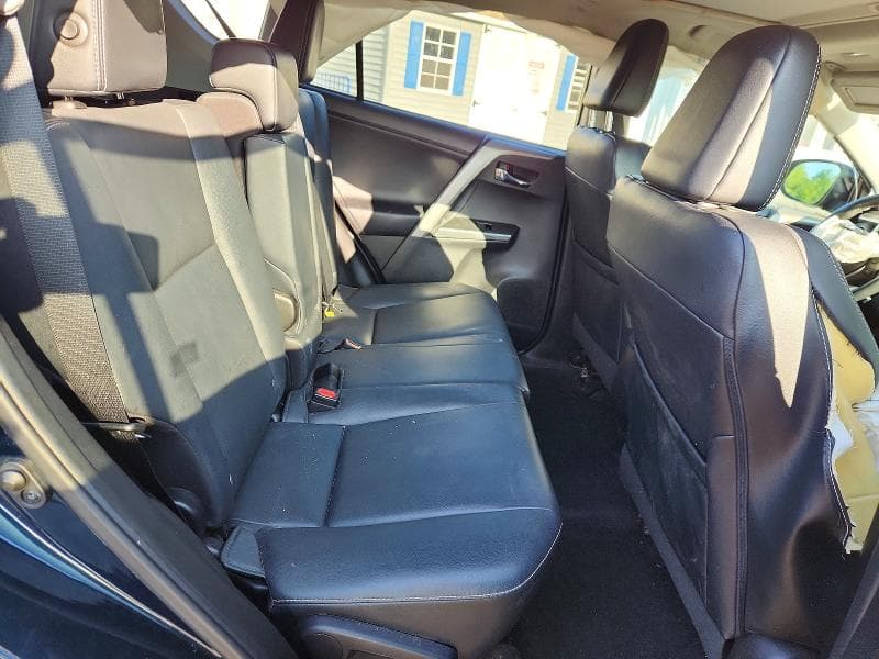 2017 TOYOTA RAV4 PLATINUM 11