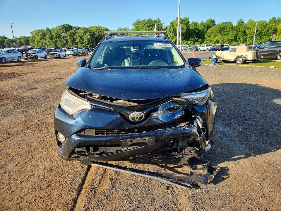 2017 TOYOTA RAV4 PLATINUM 5