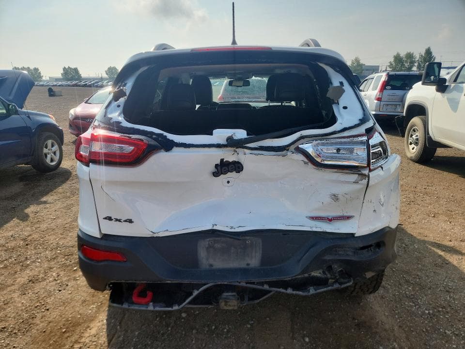 2018 JEEP CHEROKEE TRAILHAWK 6
