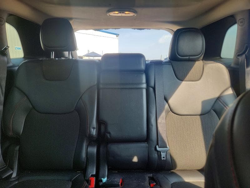 2018 JEEP CHEROKEE TRAILHAWK 10