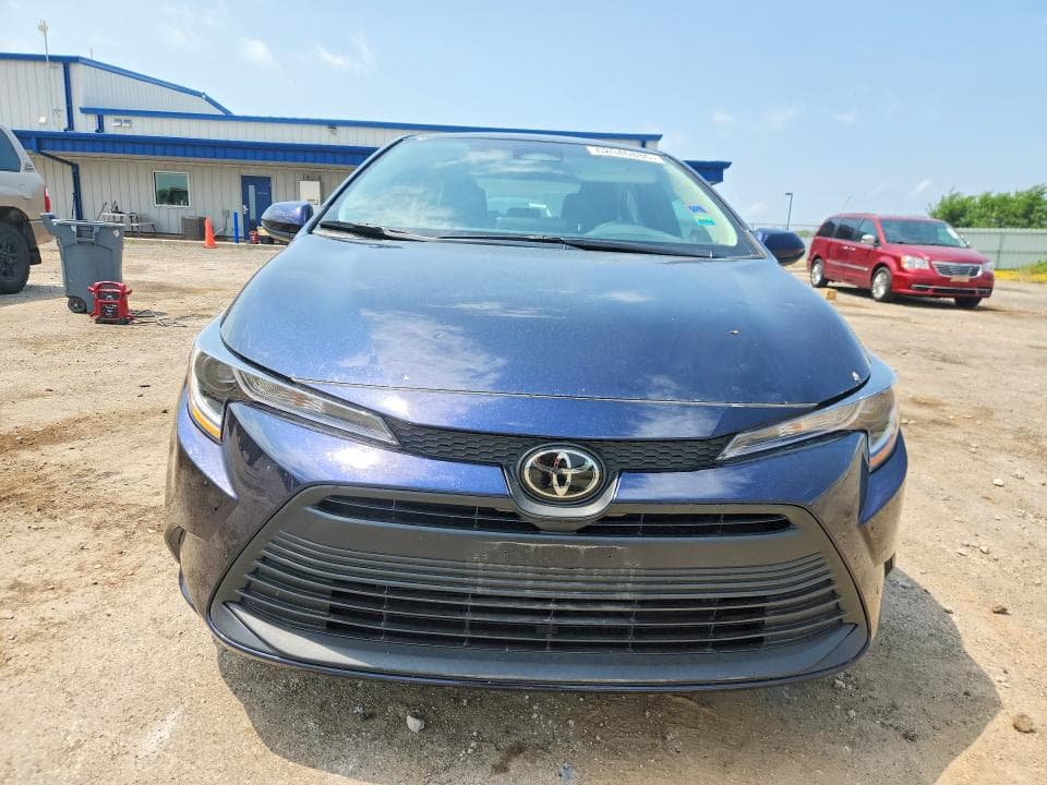 2025 TOYOTA COROLLA LE 5