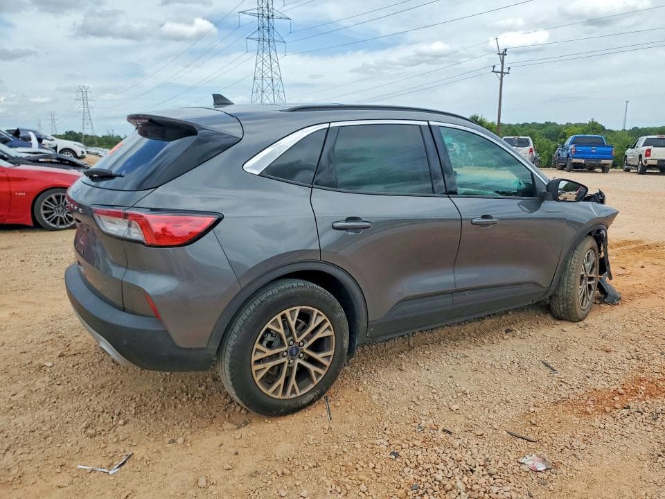 2022 FORD ESCAPE SEL 3