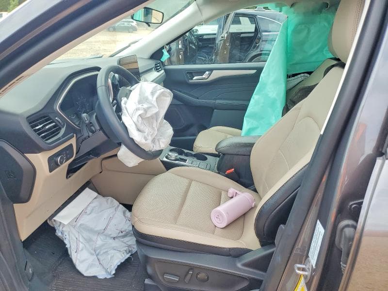 2022 FORD ESCAPE SEL 7