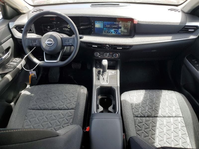 2025 NISSAN KICKS SV 8