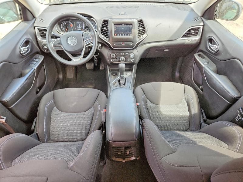 2020 JEEP CHEROKEE LATITUDE 8