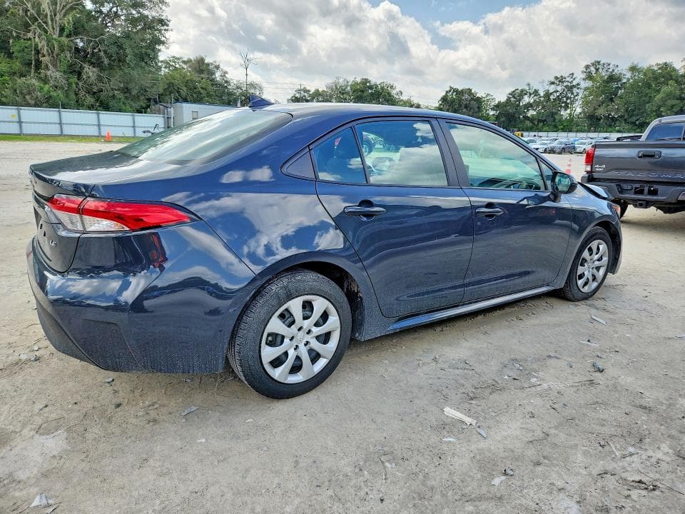 2024 TOYOTA COROLLA LE 3