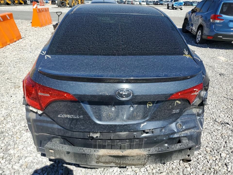 2018 TOYOTA COROLLA SE 6