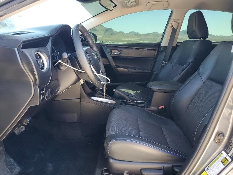 2018 TOYOTA COROLLA SE 7