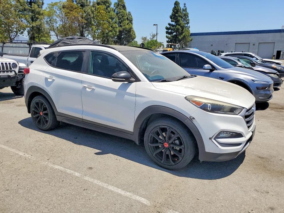 2017 HYUNDAI TUCSON NIGHT 4
