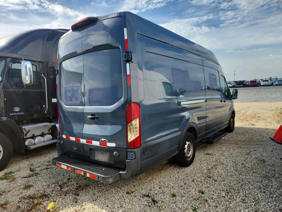 2020 FORD TRANSIT T-250 3
