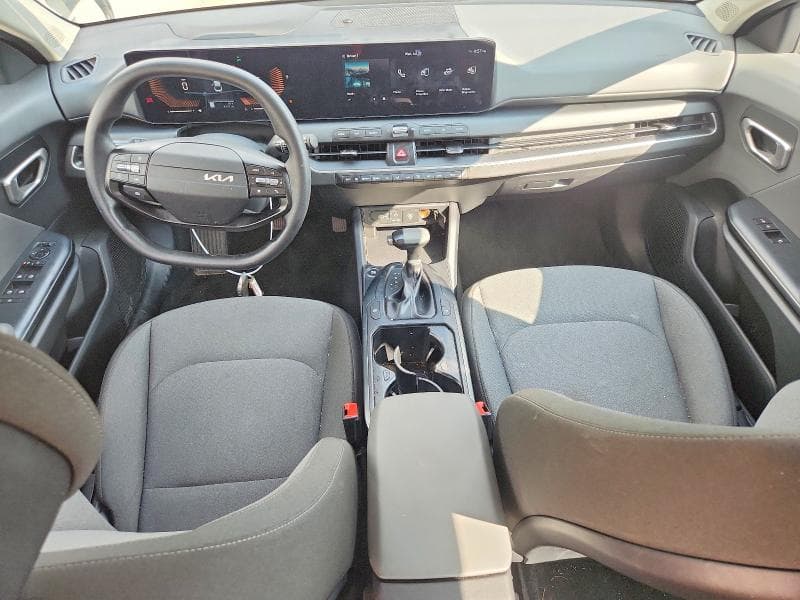 2025 KIA K4 LXS 8