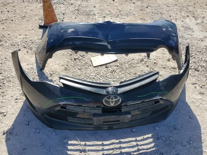 2019 TOYOTA COROLLA LE LE 12