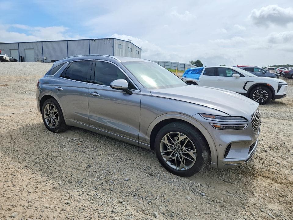 2022 GENESIS GV70 4