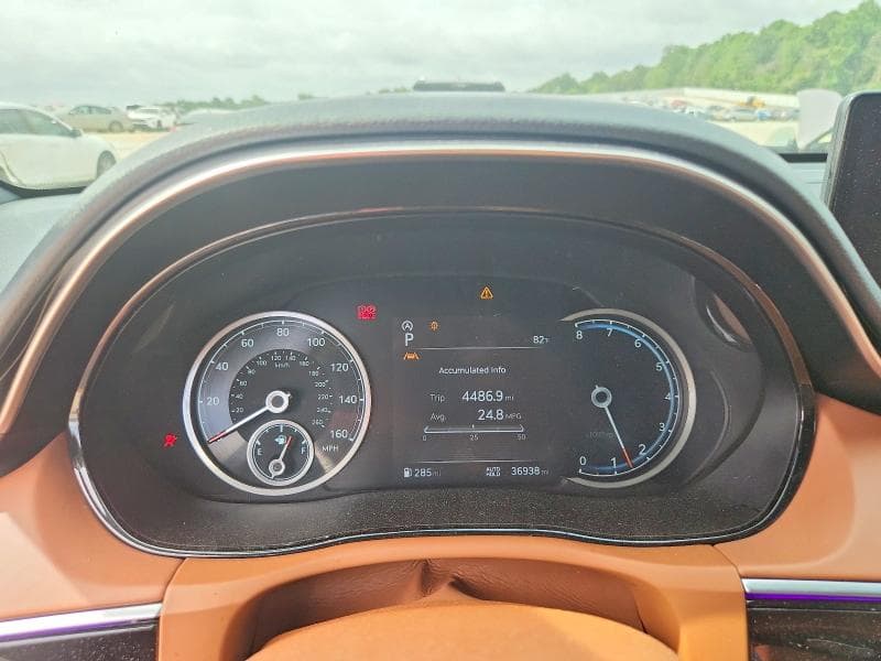 2022 GENESIS GV70 9