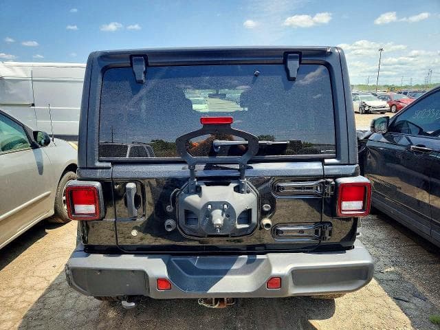 2018 JEEP WRANGLER UNLIMITED SAHARA 6