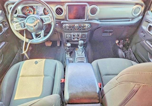 2018 JEEP WRANGLER UNLIMITED SAHARA 8