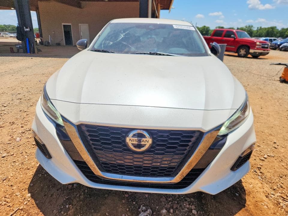 2020 NISSAN ALTIMA SR 5