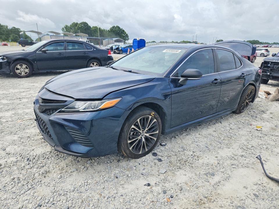 2019 TOYOTA CAMRY SE SE - 1