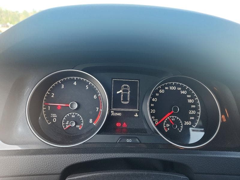 2018 VOLKSWAGEN GOLF S 9