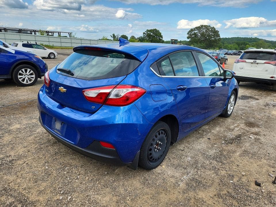 2017 CHEVROLET CRUZ LT 3