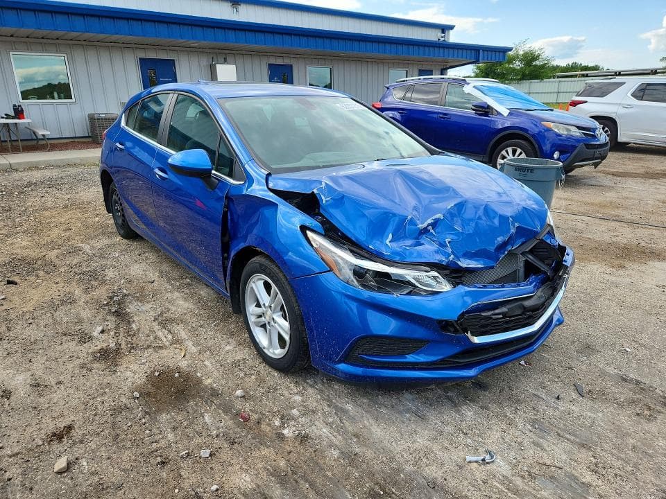 2017 CHEVROLET CRUZ LT 4