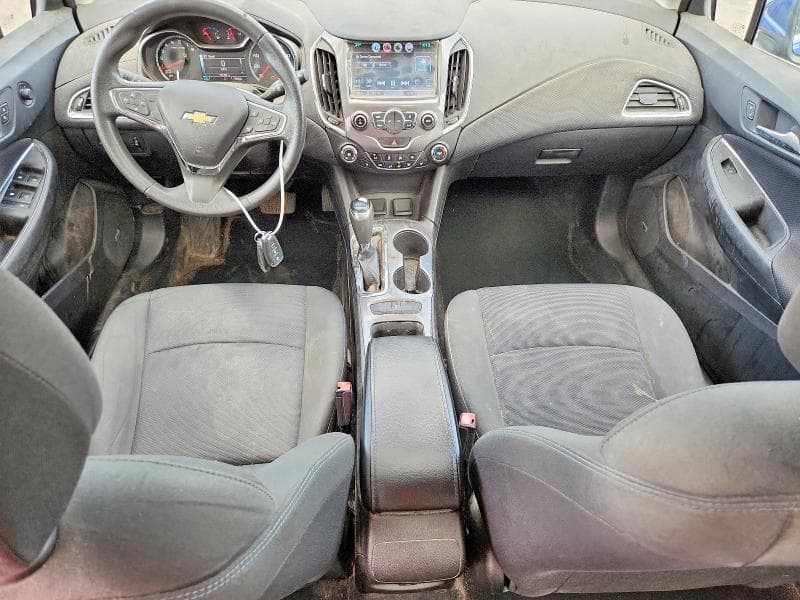 2017 CHEVROLET CRUZ LT 8