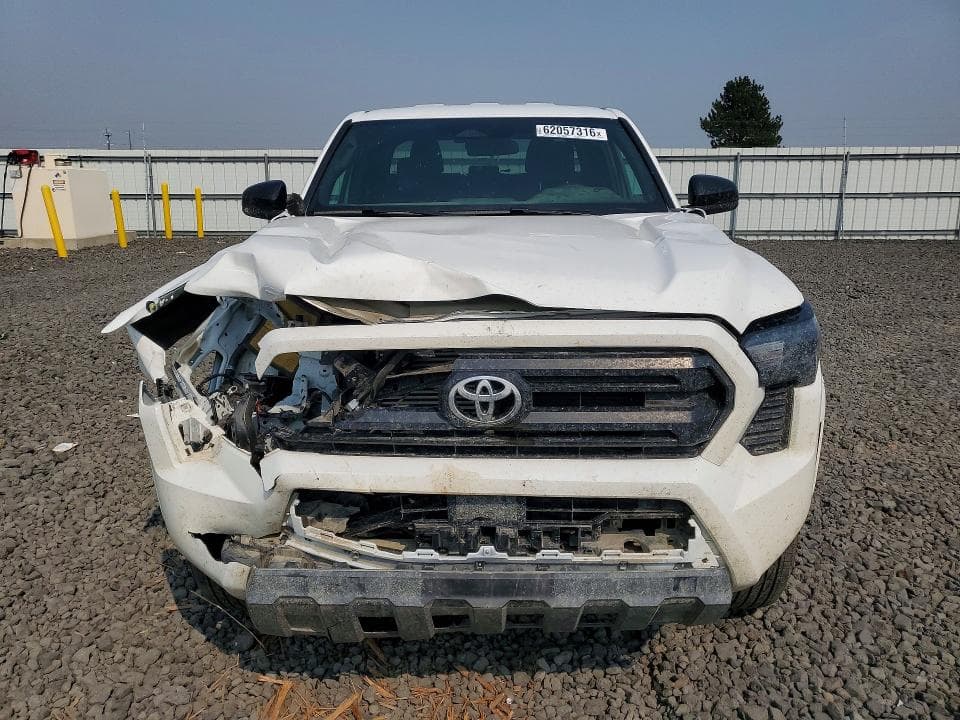2025 TOYOTA TACOMA SR 5