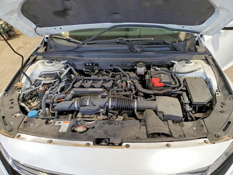 2020 HONDA ACCORD LX 11