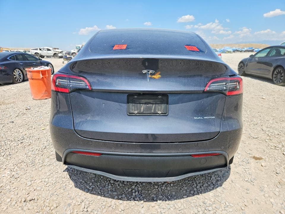 2021 TESLA MODEL Y 6