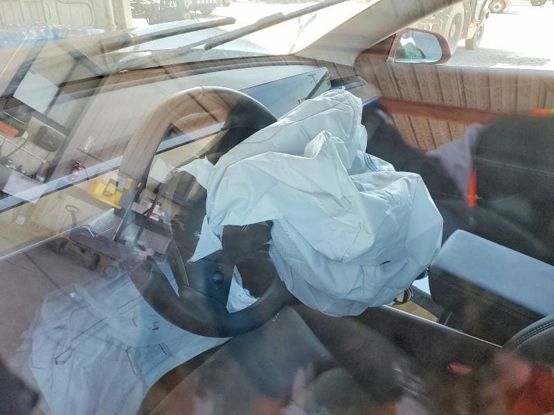 2019 TESLA MODEL 3 9