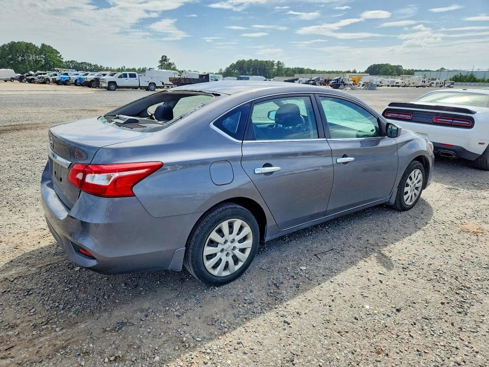 2019 NISSAN SENTRA S 3