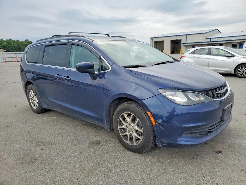 2017 CHRYSLER PACIFICA TOURING 4