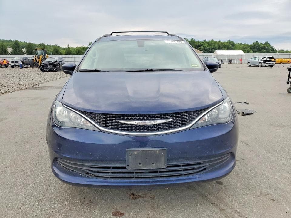 2017 CHRYSLER PACIFICA TOURING 5