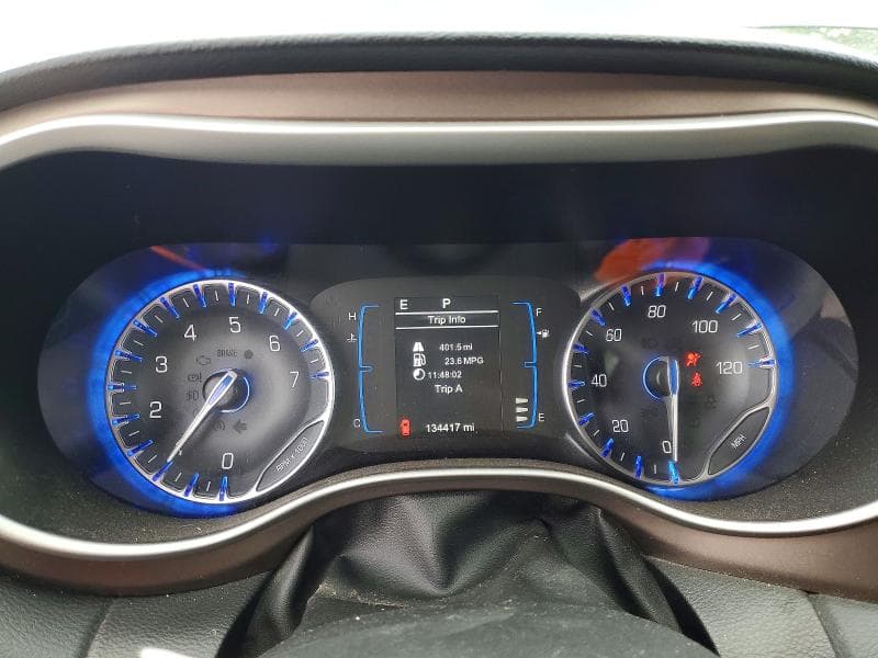 2017 CHRYSLER PACIFICA TOURING 9